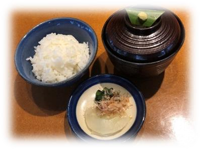 ご飯とお吸い物